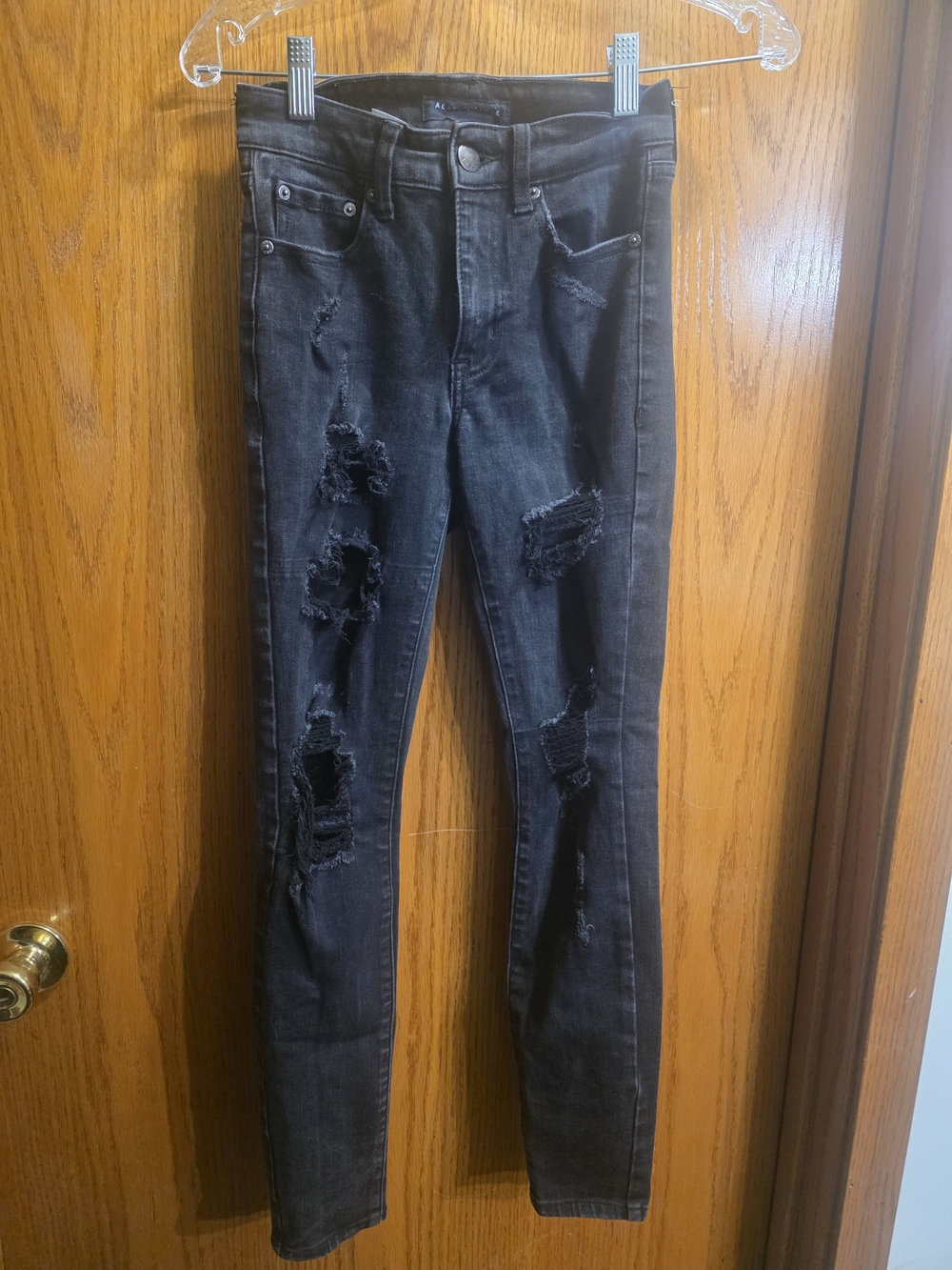 Aeropostale Black Distressed Skinny Jeans